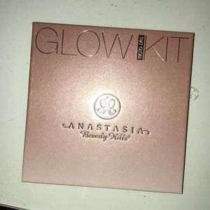 ABH GLOW KIT IN THAT GLOW
